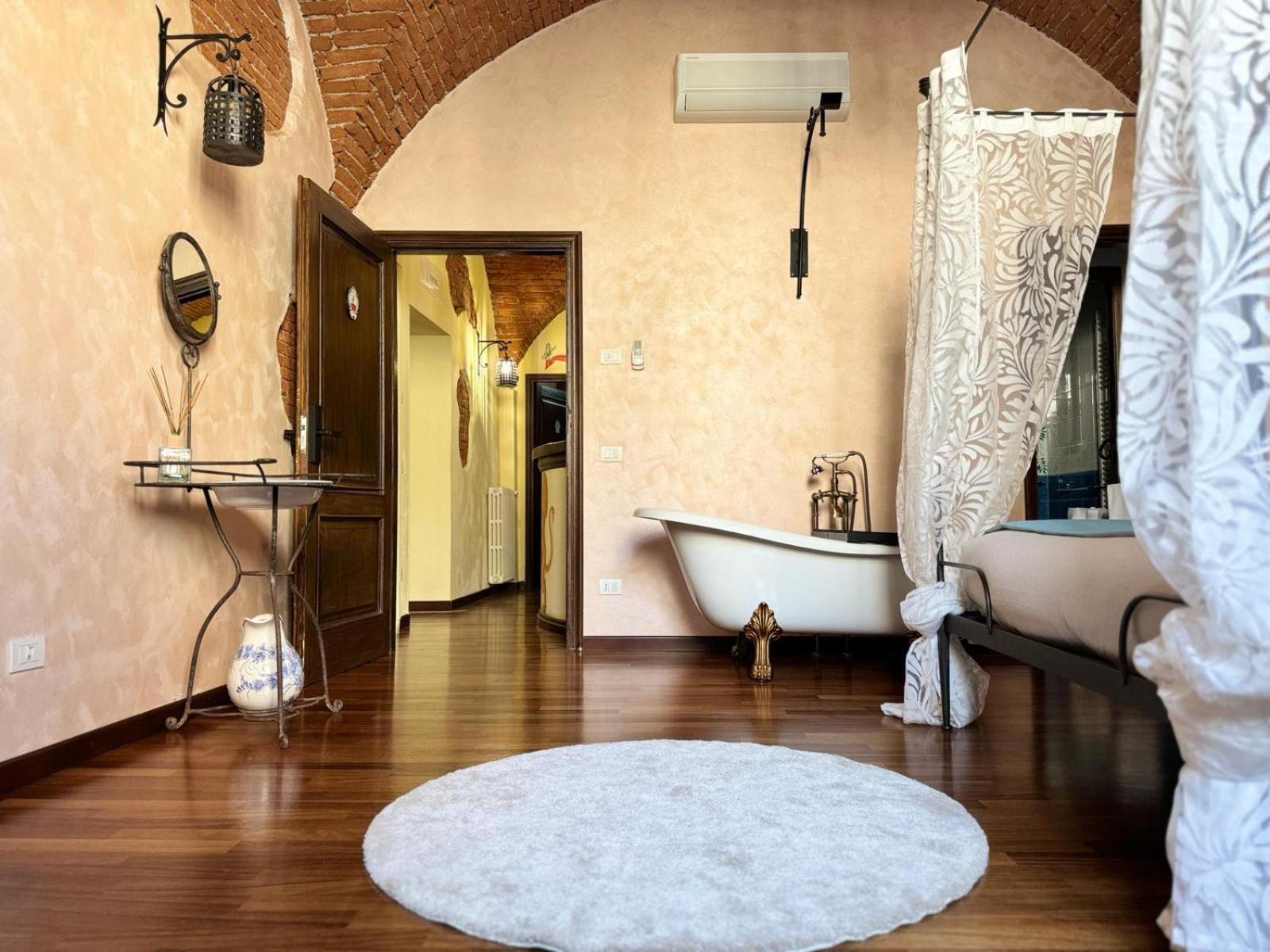 Luxury Corte Dei Nobili Lucca Buitenkant foto